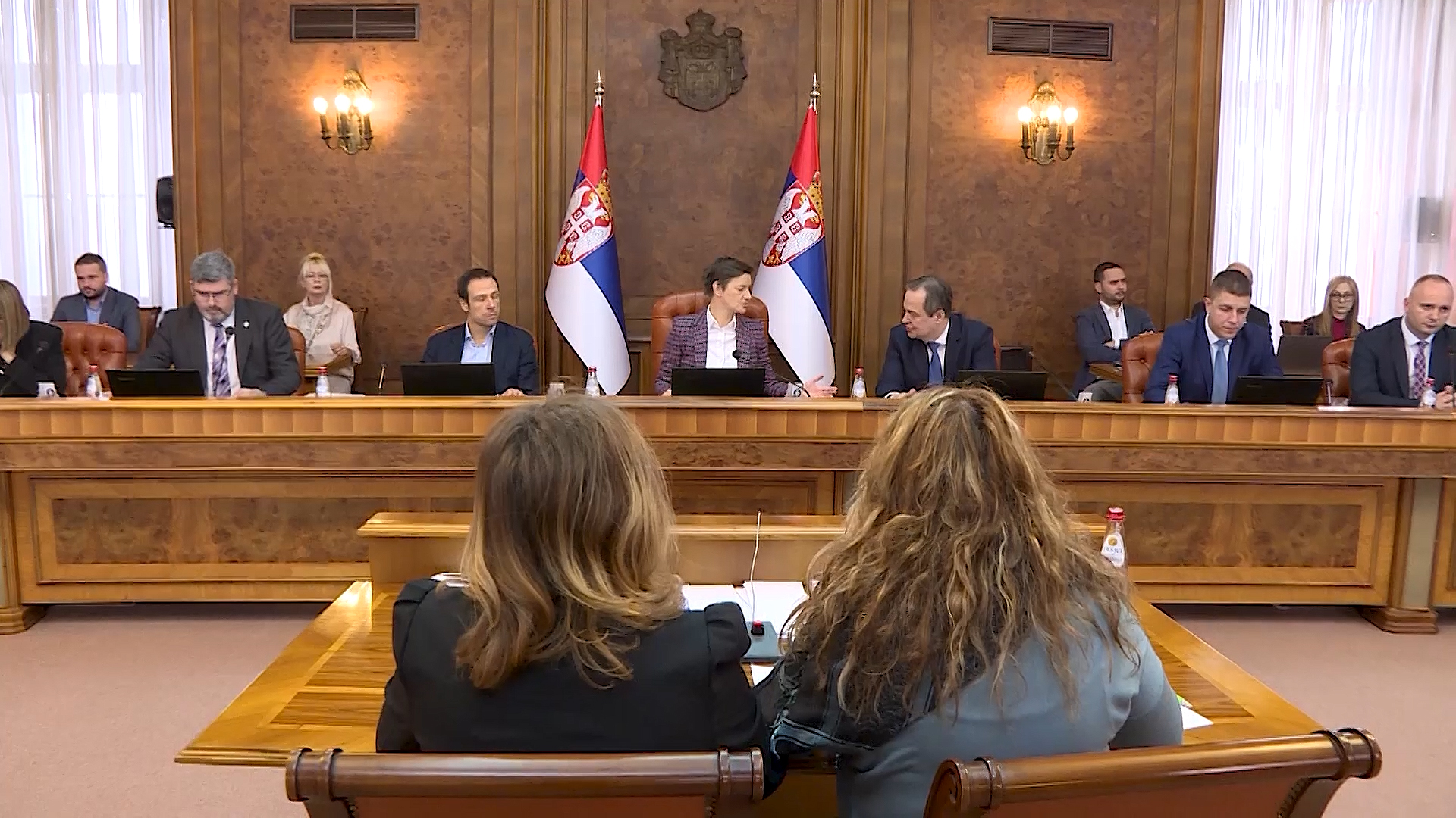 Odluka Vlade, pa javni poziv