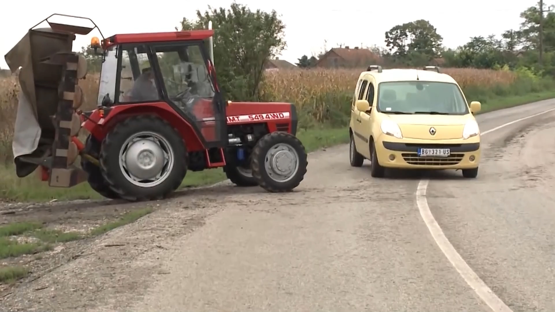 Neophodna posebna pažnja traktorista u saobraćaju