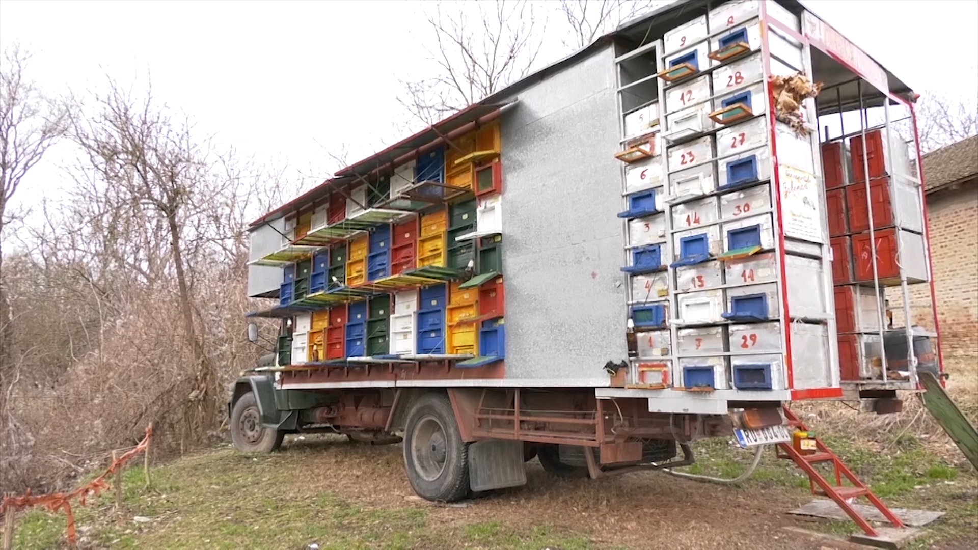 Pčelari na korak od rešenja pitanja registracije pčelarskih vozila